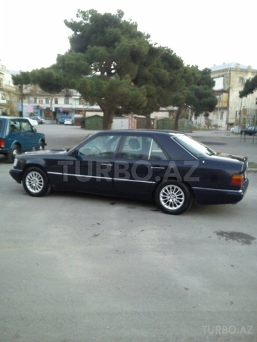 Mercedes E 230 1991, 385,790 km - 2.3 л - Bakı