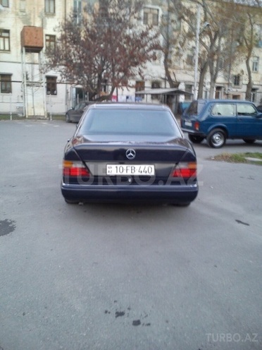 Mercedes E 230 1991, 385,790 km - 2.3 л - Bakı