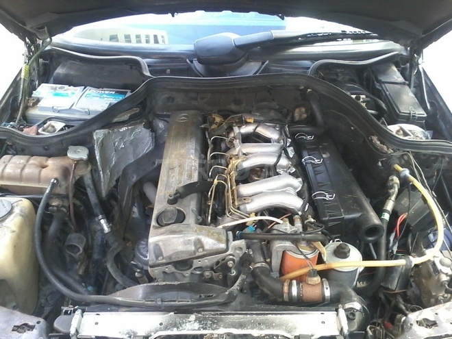 Mercedes E 300 1986, 45,000 km - 3.0 l - Bakı