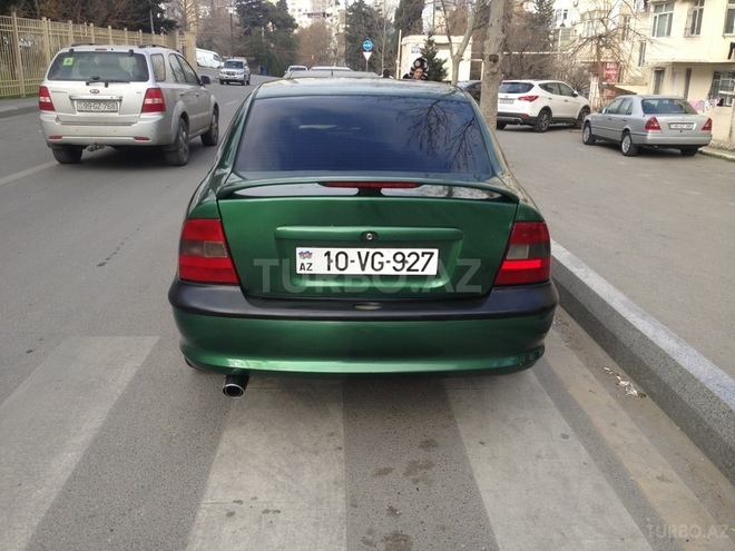Opel Vectra 1996, 337,000 km - 1.8 l - Bakı