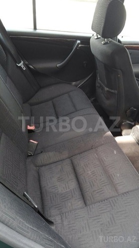 Mercedes C 220 1999, 150,000 km - 2.2 l - Sumqayıt
