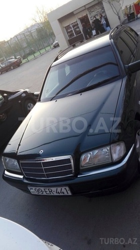 Mercedes C 220 1999, 150,000 km - 2.2 l - Sumqayıt