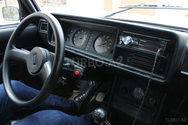 LADA (VAZ) 2107 2008, 155,000 km - 1.6 л - Bakı