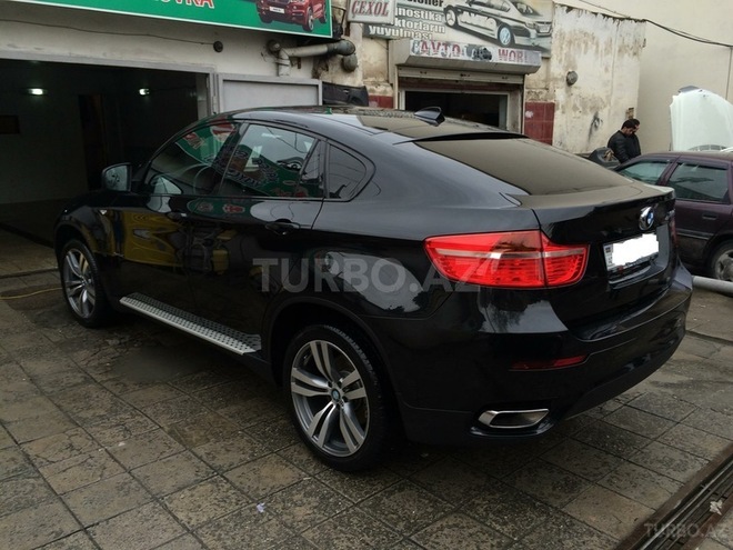 BMW X6 2011, 81,000 km - 4.4 l - Bakı