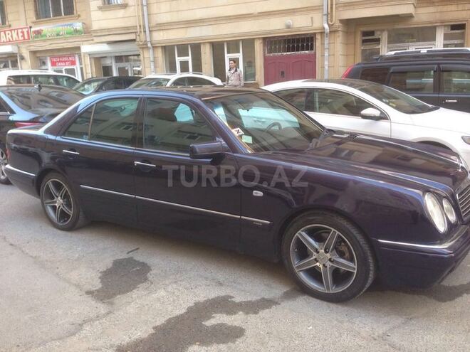 Mercedes E 280 1996, 300,000 km - 2.8 л - Bakı