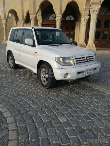 Mitsubishi Pajero io 1999, 250,000 km - 1.8 l - Bakı