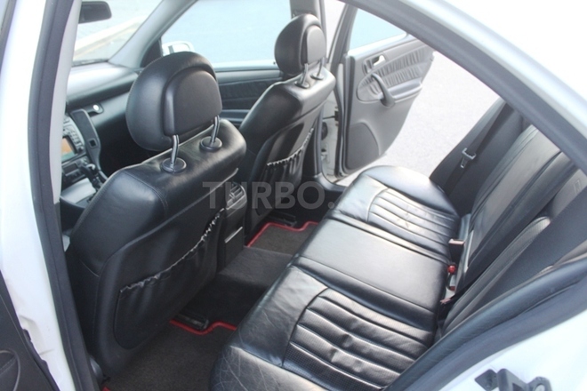 Mercedes C 32 AMG 2001, 171,000 km - 3.2 l - Bakı