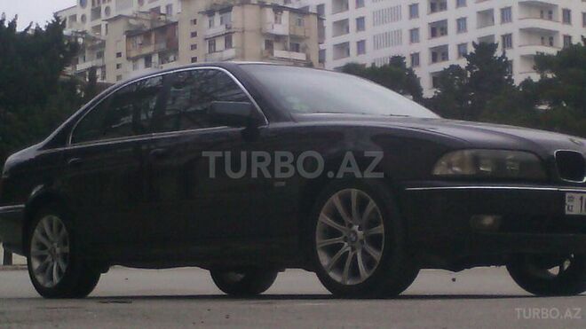 BMW 525 2000, 293,000 km - 2.5 l - Bakı
