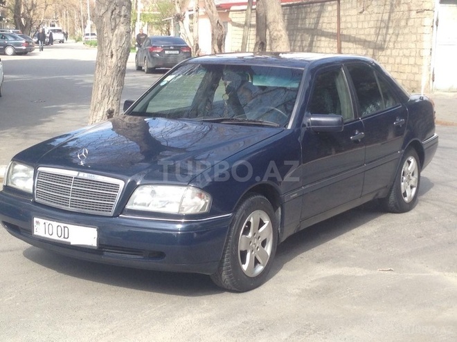 Mercedes C 220 1994, 470,000 km - 2.2 л - Bakı