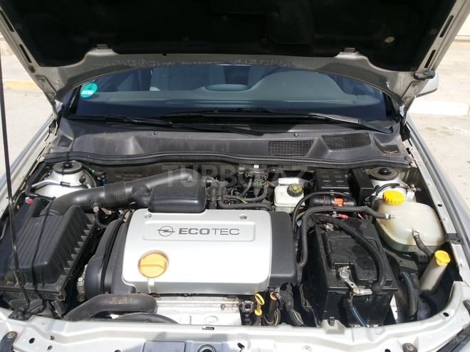 Opel Astra 1998, 177,000 km - 1.6 л - Quba