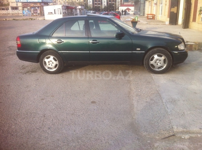 Mercedes C 180 1995, 370,000 km - 1.8 l - Bakı