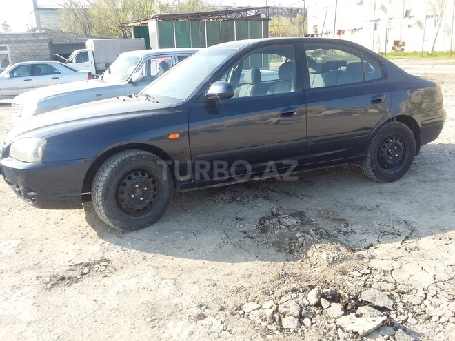 Hyundai Elantra 2004, 215,000 km - 2.0 л - Sumqayıt