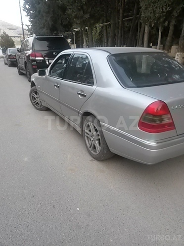 Mercedes C 230 1997, 395,000 km - 2.3 l - Xırdalan