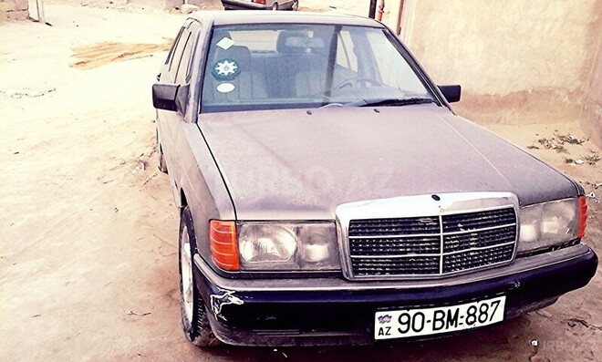 Mercedes 190 1993, 201,442 km - 1.8 л - Bakı
