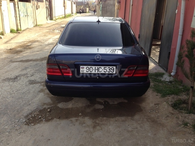Mercedes E 230 1996, 250,000 km - 2.3 l - Sumqayıt