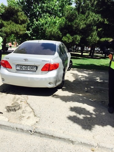 Toyota Corolla 2008, 167,000 km - 1.4 l - Bakı