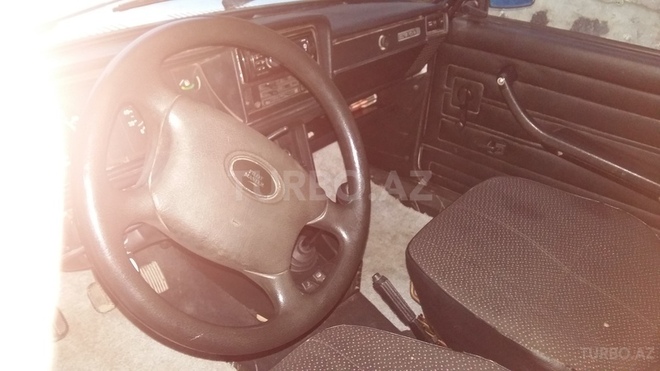 LADA (VAZ) 2107 2005, 144,000 km - 1.5 l - Yevlax
