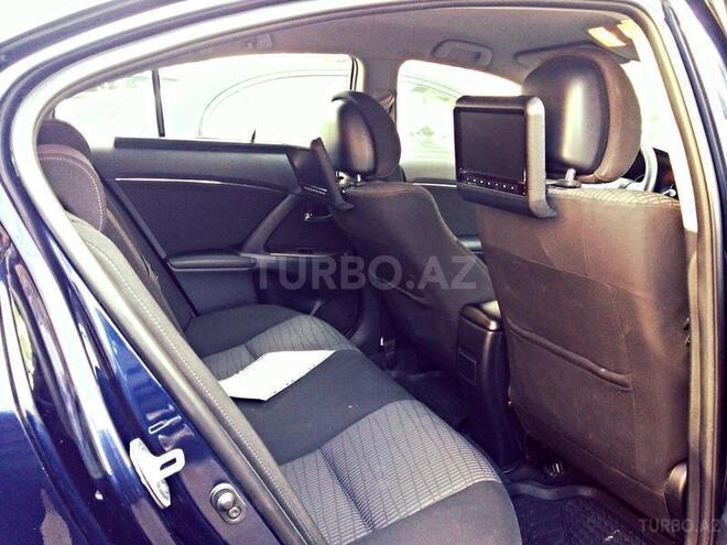 Toyota Avensis 2011, 99,000 km - 2.0 л - Bakı