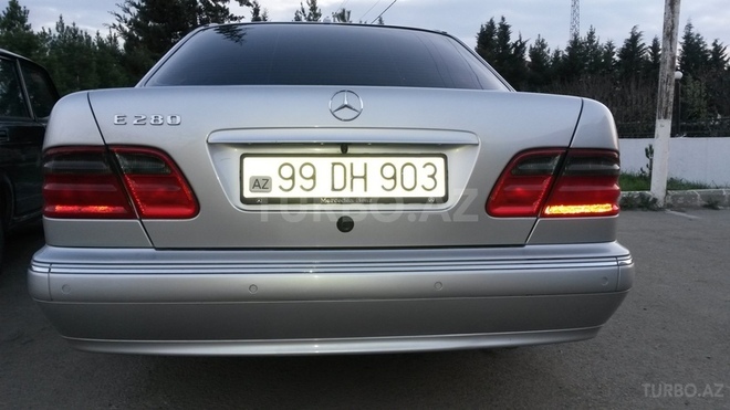 Mercedes E 280 2000, 312,000 km - 2.8 л - Şirvan