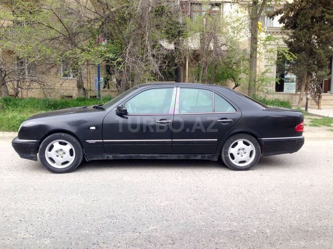Mercedes E 230 1995, 3,100,000 km - 2.3 l - Bakı