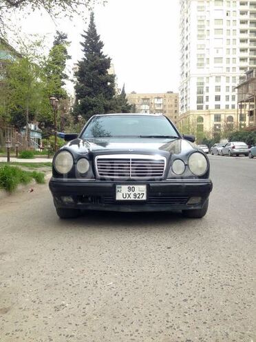 Mercedes E 230 1995, 3,100,000 km - 2.3 l - Bakı