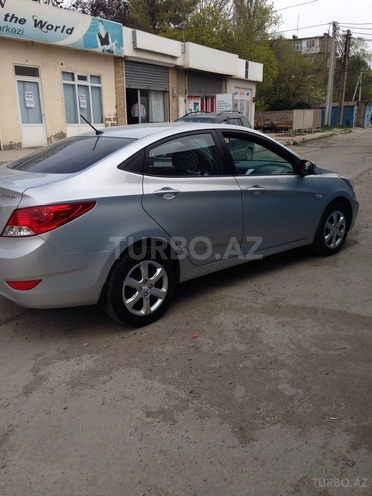 Hyundai Accent 2011, 80,000 km - 1.4 l - Sumqayıt