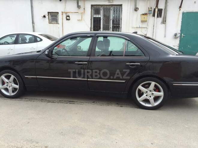 Mercedes E 270 2001, 500,000 km - 2.7 l - Bakı