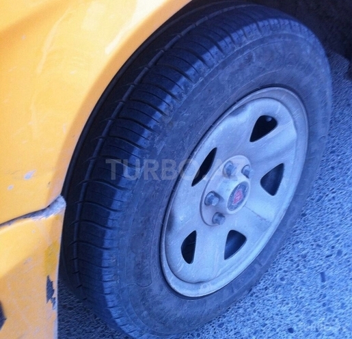 GAZ 3110 2006, 300,000 km - 2.3 л - Ağsu