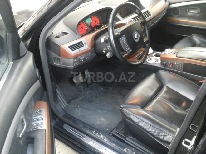 BMW 745 2003, 200,000 km - 4.4 l - Bakı