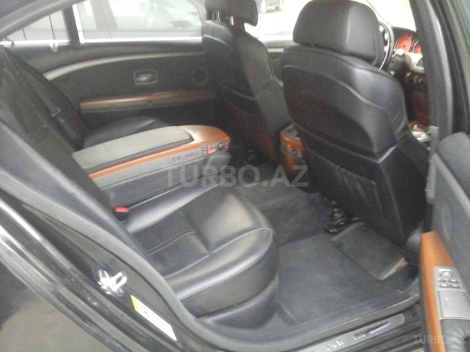 BMW 745 2003, 200,000 km - 4.4 l - Bakı