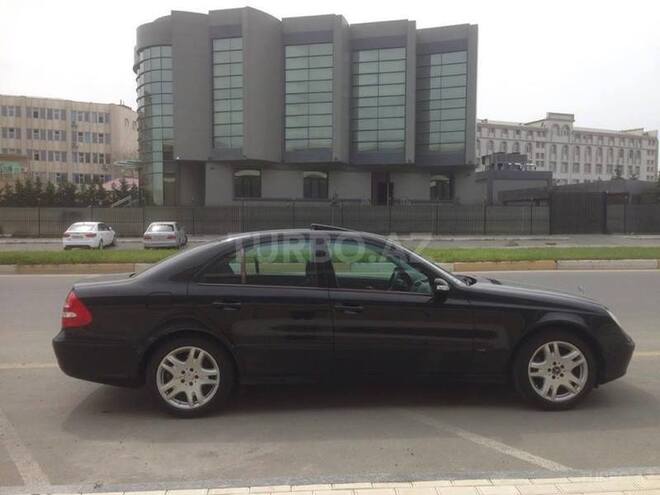 Mercedes E 240 2003, 148,000 km - 2.4 l - Bakı