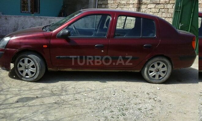 Renault Clio 2003, 240,000 km - 1.4 l - Bakı