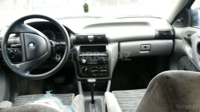 Opel Astra 1993, 250,000 km - 1.6 l - Sumqayıt