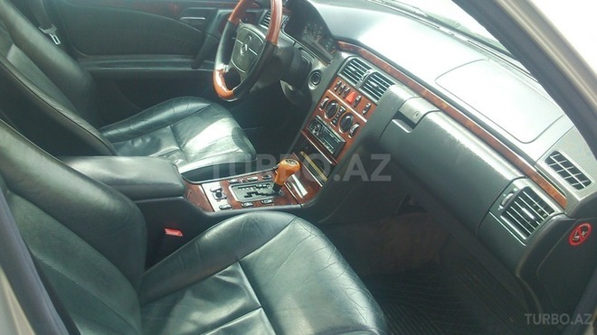 Mercedes E 300 1997, 284,000 km - 3.0 l - Sumqayıt