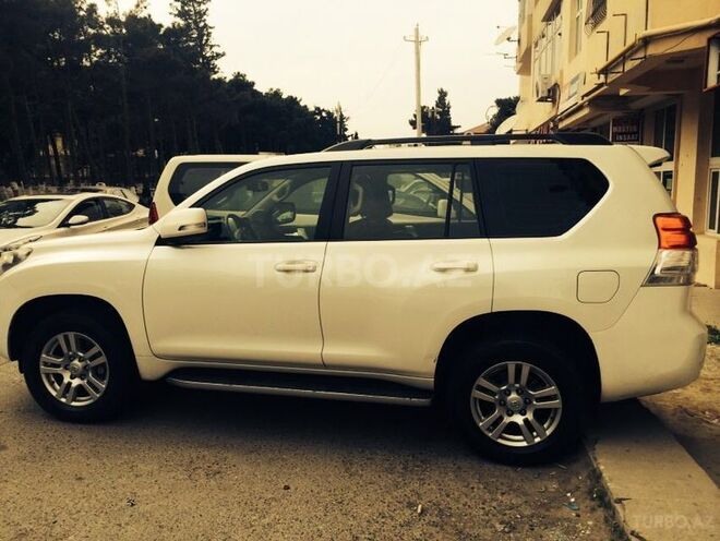 Toyota Prado 2010, 180,000 km - 4.0 l - Bakı