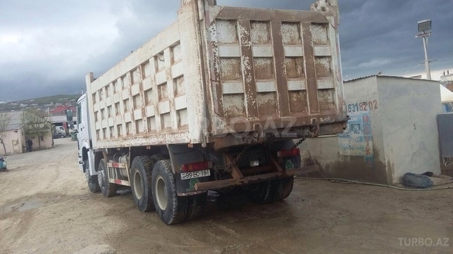HOWO Sinotruk 2013, 274,285 km - 10.0 l - Bakı