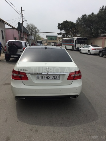 Mercedes E 350 2011, 99,000 km - 3.5 l - Bakı