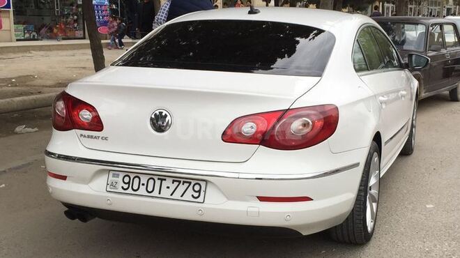 Volkswagen Passat CC 2010, 64,000 km - 2.0 l - Bakı