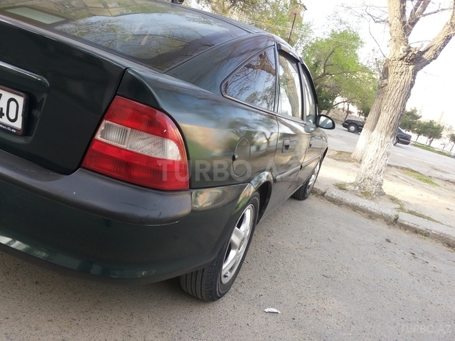 Opel Vectra 1998, 285,000 km - 2.0 l - Sumqayıt