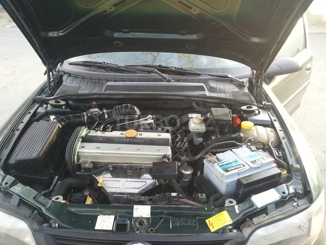 Opel Vectra 1998, 285,000 km - 2.0 l - Sumqayıt