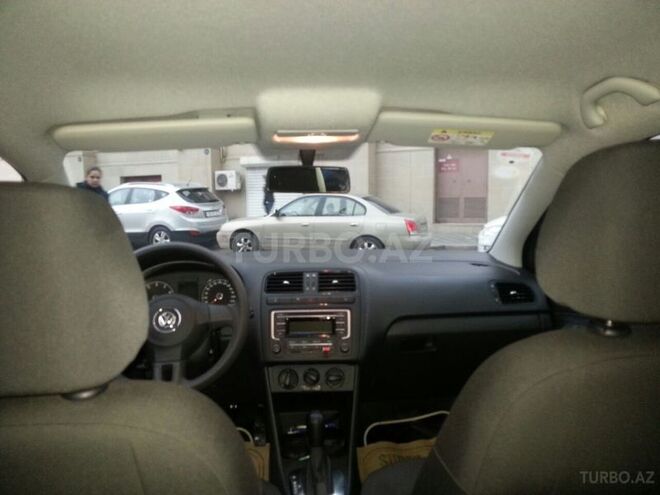 Volkswagen Polo 2015, 19,000 km - 1.6 l - Bakı