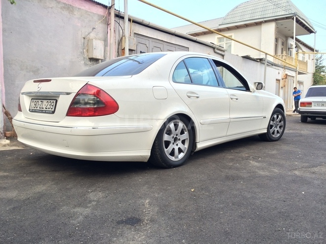 Mercedes E 220 2009, 189,340 km - 0.2 л - Bakı