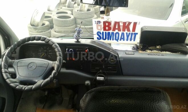 Mercedes Sprinter 412 1998, 365,400 km - 4.0 l - Sumqayıt