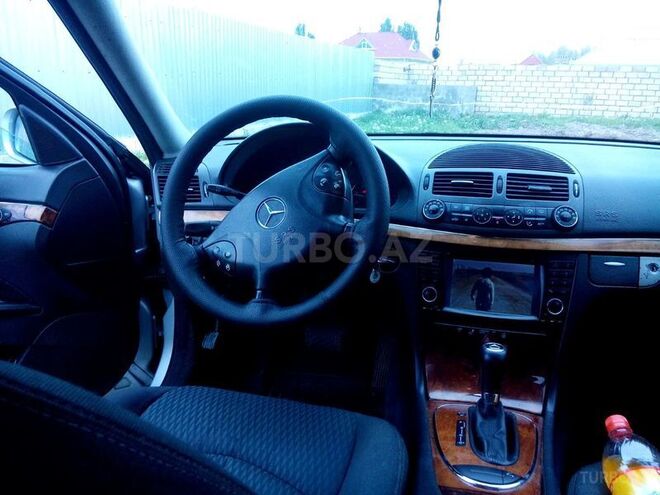 Mercedes E 270 2002, 417,000 km - 2.7 l - Bakı