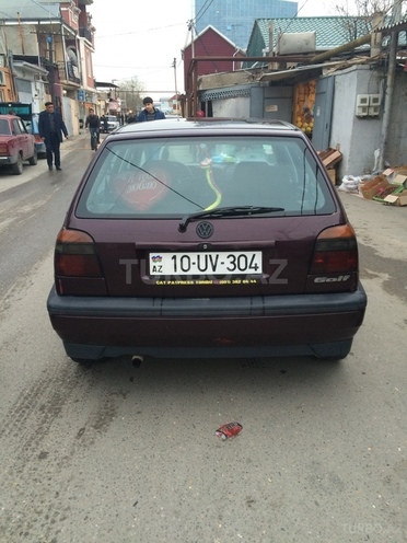 Volkswagen Golf 1995, 250,000 km - 1.8 l - Bakı