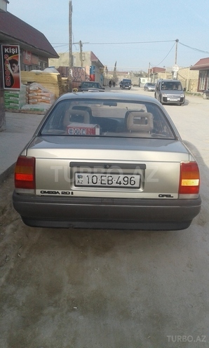 Opel Omega 1987, 3,596,879 km - 2.0 l - Bakı