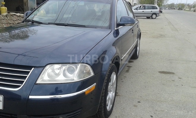Volkswagen Passat 2005, 180,000 km - 1.8 l - Sumqayıt