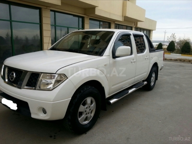 Nissan Navara 2013, 148,000 km - 2.5 л - Bakı