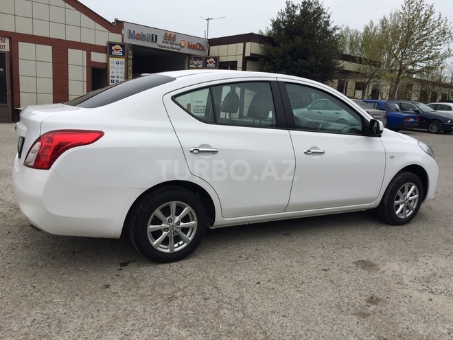 Nissan Sunny 2014, 51,000 km - 1.5 l - Bakı