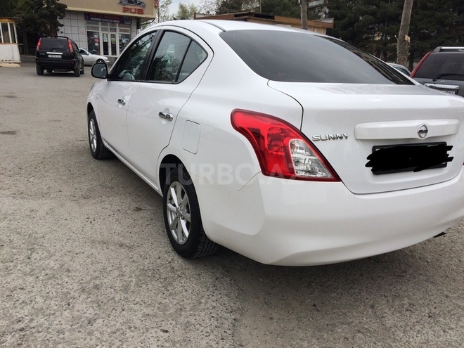Nissan Sunny 2014, 51,000 km - 1.5 l - Bakı